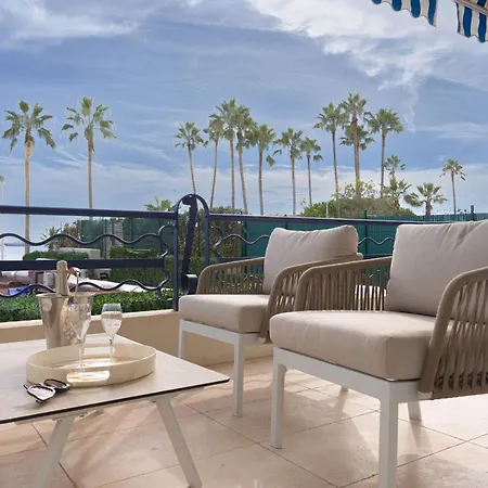 Palais Des Iles - La Croisette By Halldis Daire *